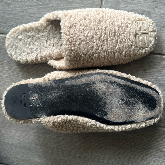Mens Balenciaga Faux Shearling Slip On Mules Beige - Picture 2 of 7
